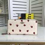 コーチ財布コピー